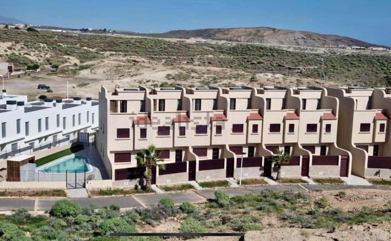 Chalet Adosado El Medano 外观 照片